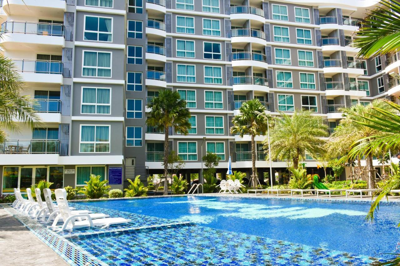 Whale Marina Condominium Na Chom Thian Exteriör bild