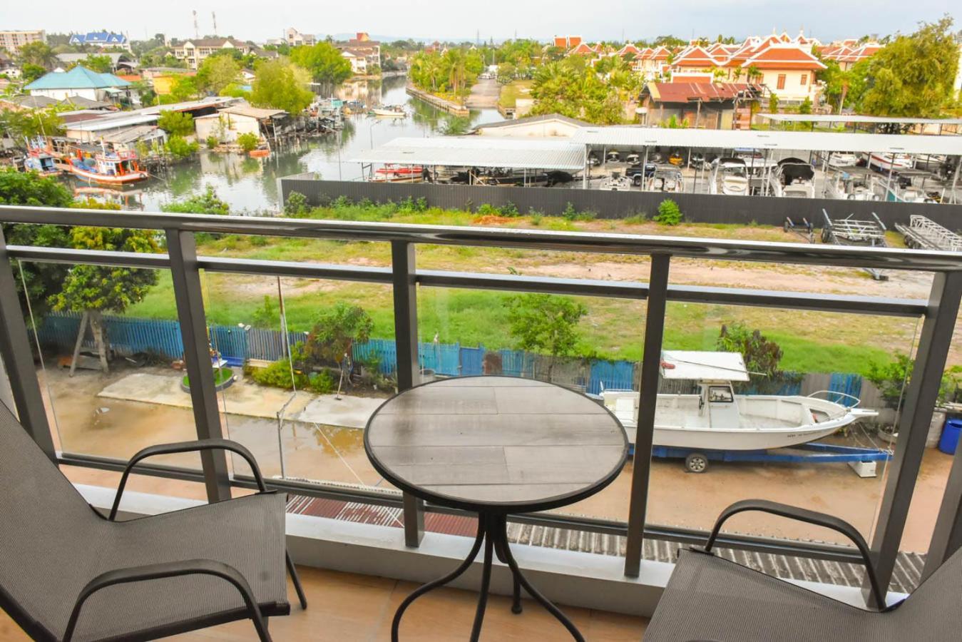 Whale Marina Condominium Na Chom Thian Rum bild