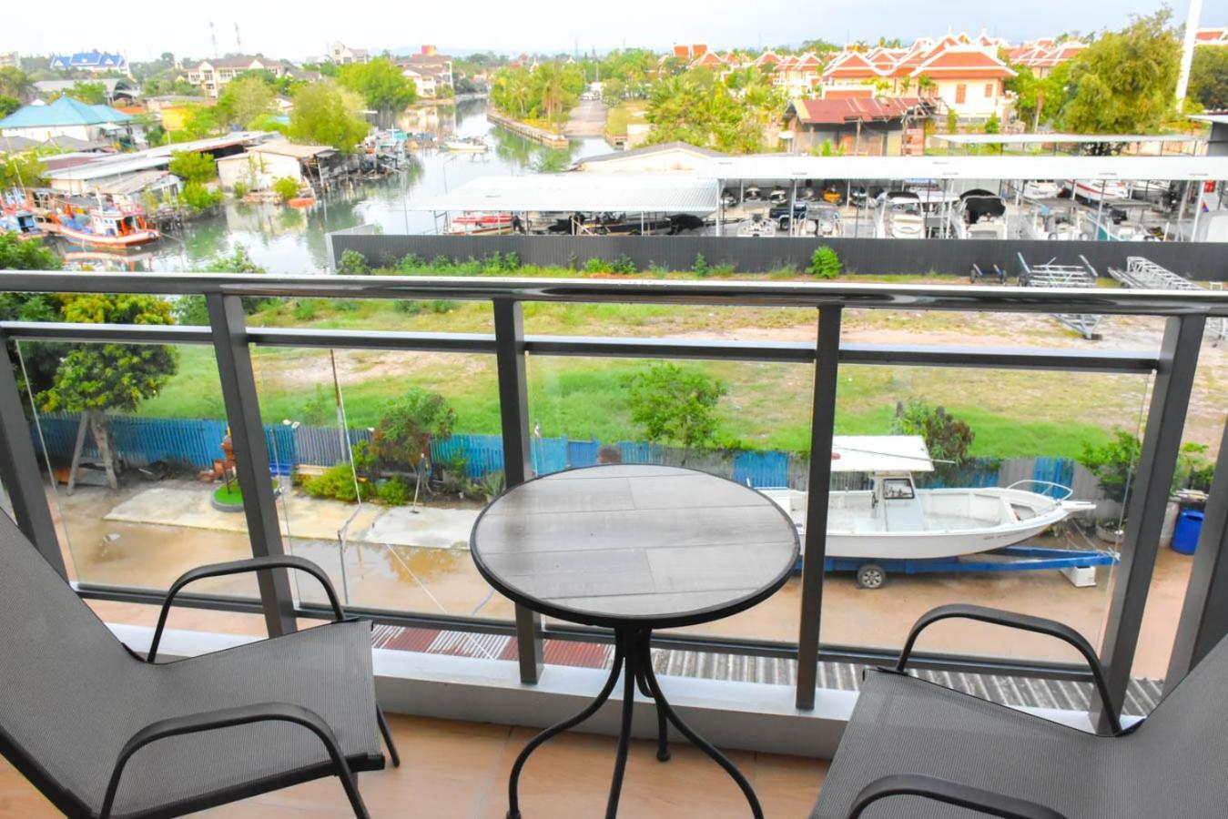 Whale Marina Condominium Na Chom Thian Rum bild